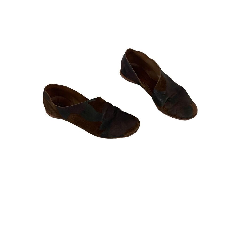 CYDWOQ Cliff Dweller Camo Flat Leather Women’s Size 39